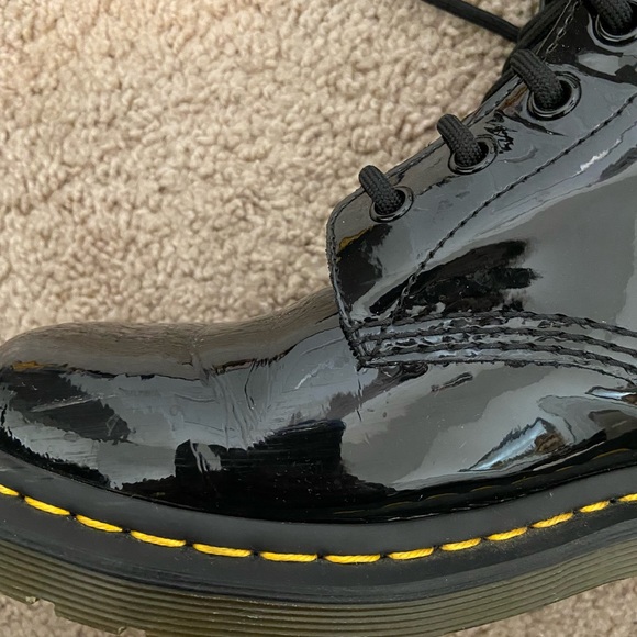 Dr.Martens 11821011 AirWair Black Patent Lamper Combat Boots US size 9 - Picture 12 of 16